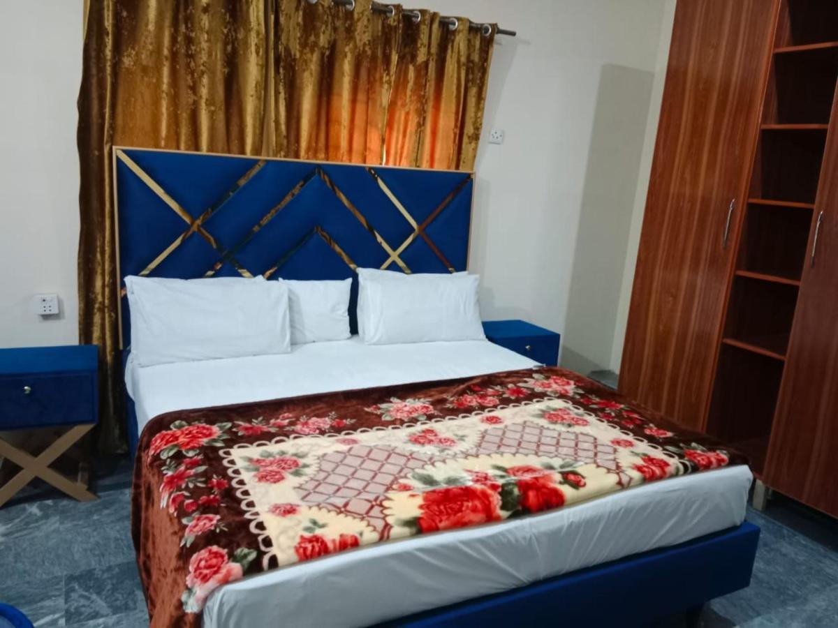 Hotel Air Inn Lahore Esterno foto